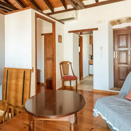 Casa Tradizionale * Monemvasia